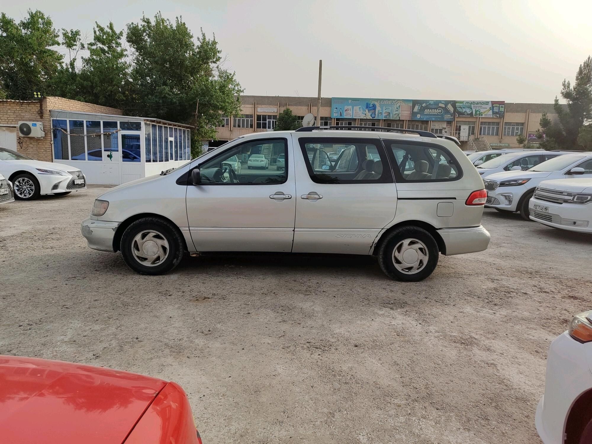 Toyota Sienna 2001 - 138 000 TMT - Mary - img 4
