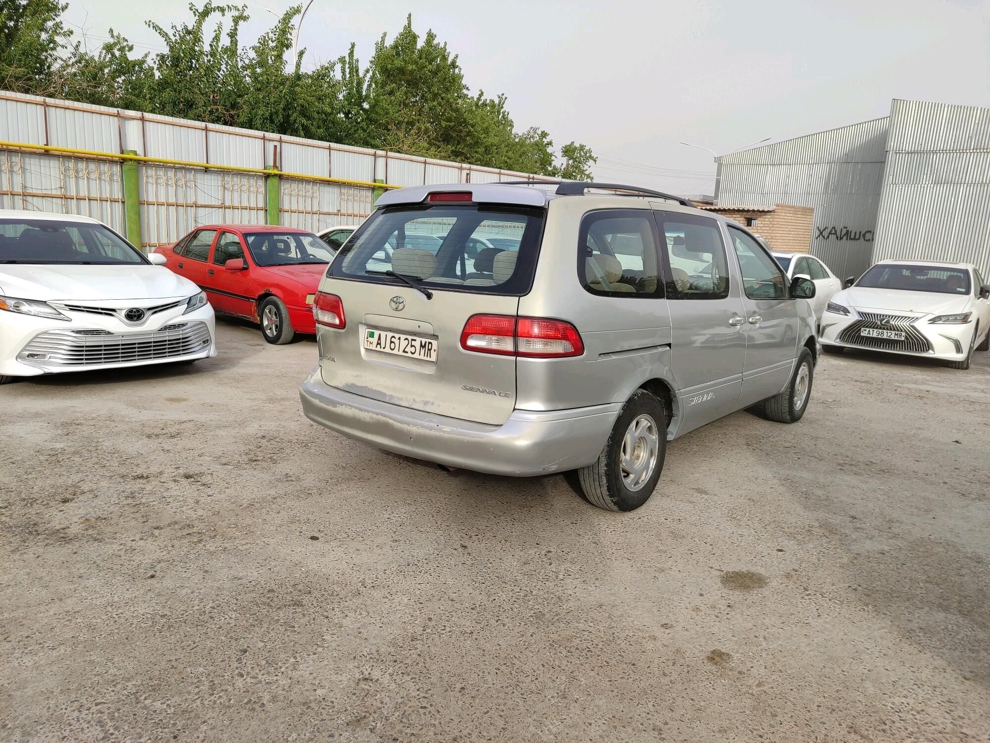 Toyota Sienna 2001 - 138 000 TMT - Mary - img 3