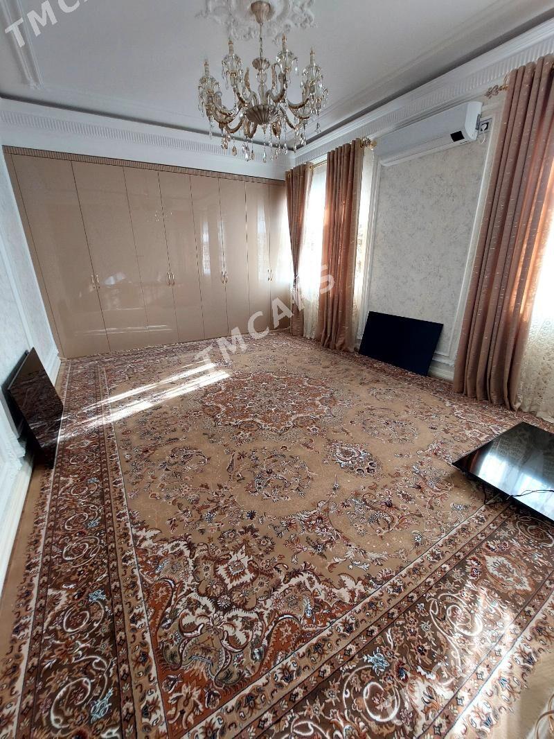 AKRIL HALYLAR - Aşgabat - img 3