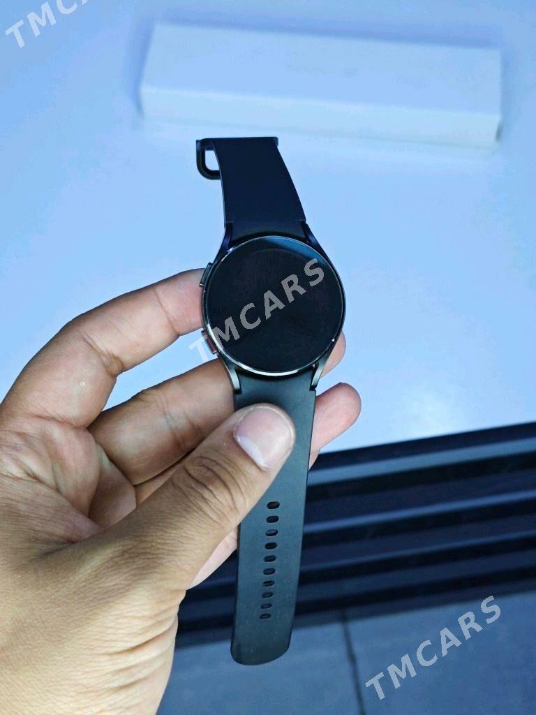 Galaxy Watch 4 - Mary - img 2