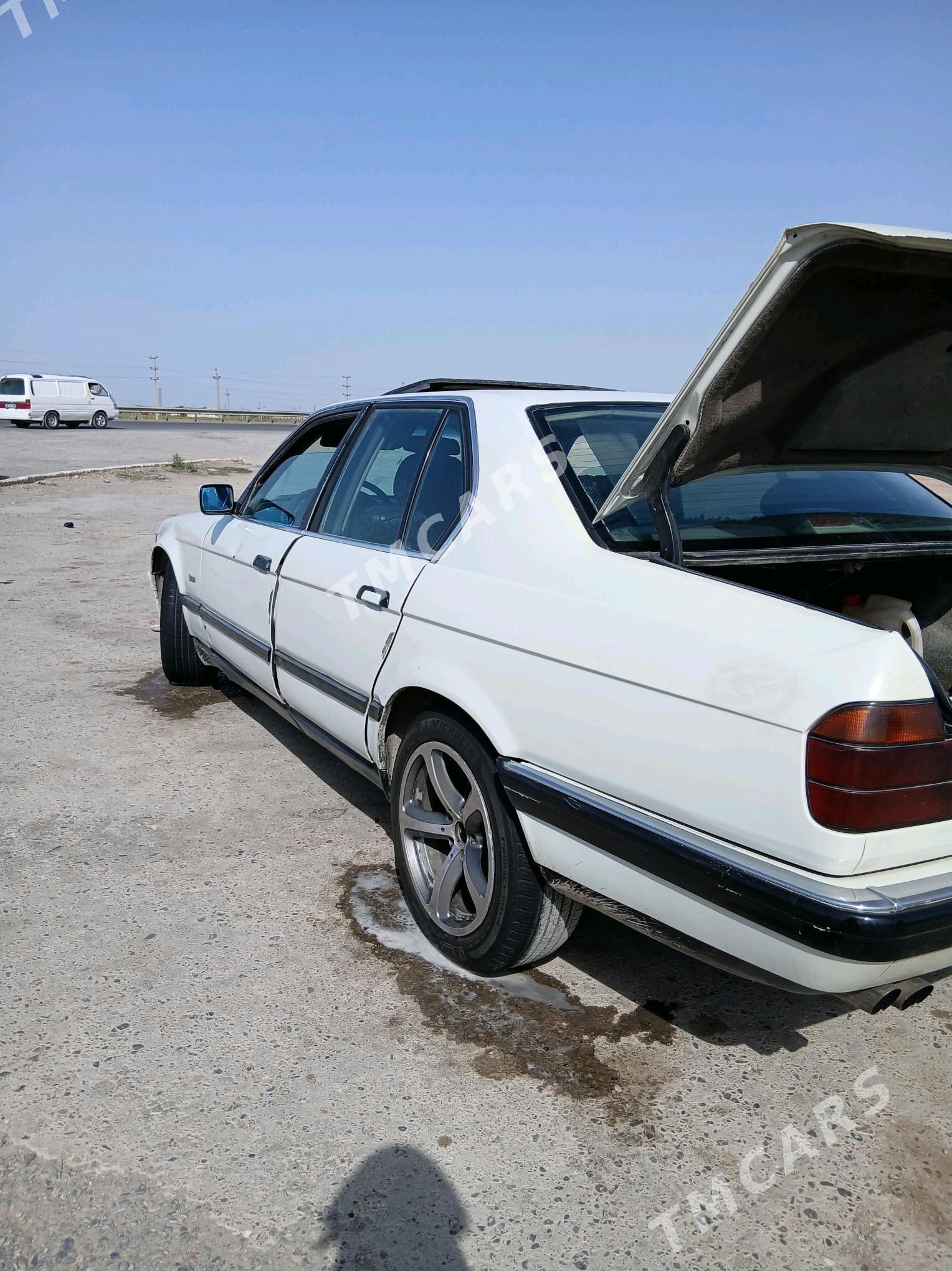 BMW 740 1993 - 45 000 TMT - Теджен - img 2