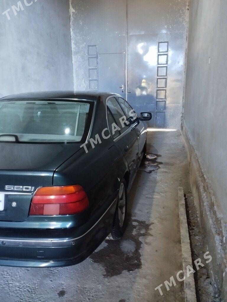 BMW 520 1997 - 80 000 TMT - Çärjew - img 2