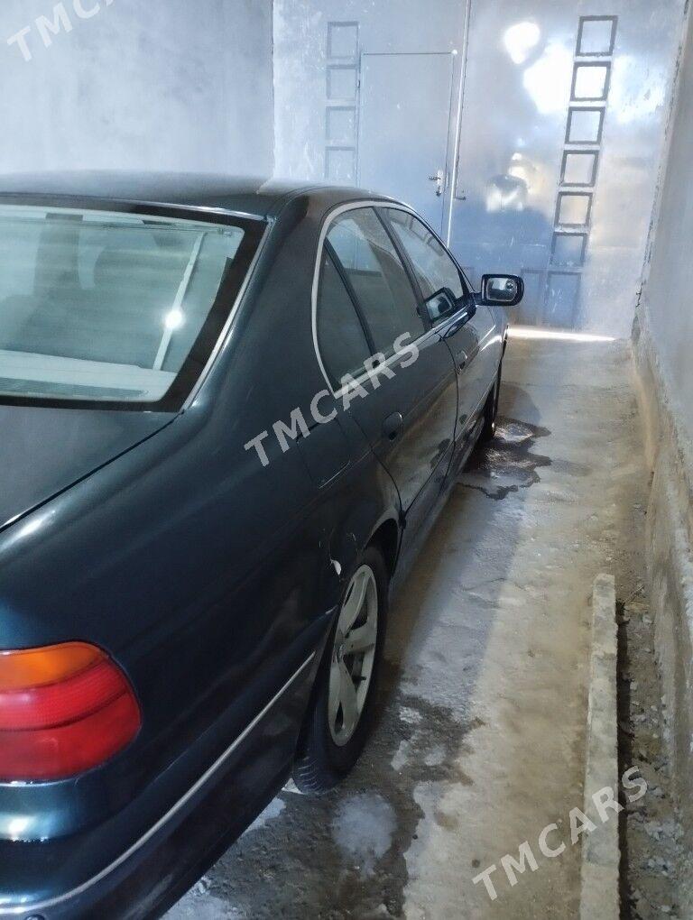BMW 520 1997 - 80 000 TMT - Çärjew - img 3
