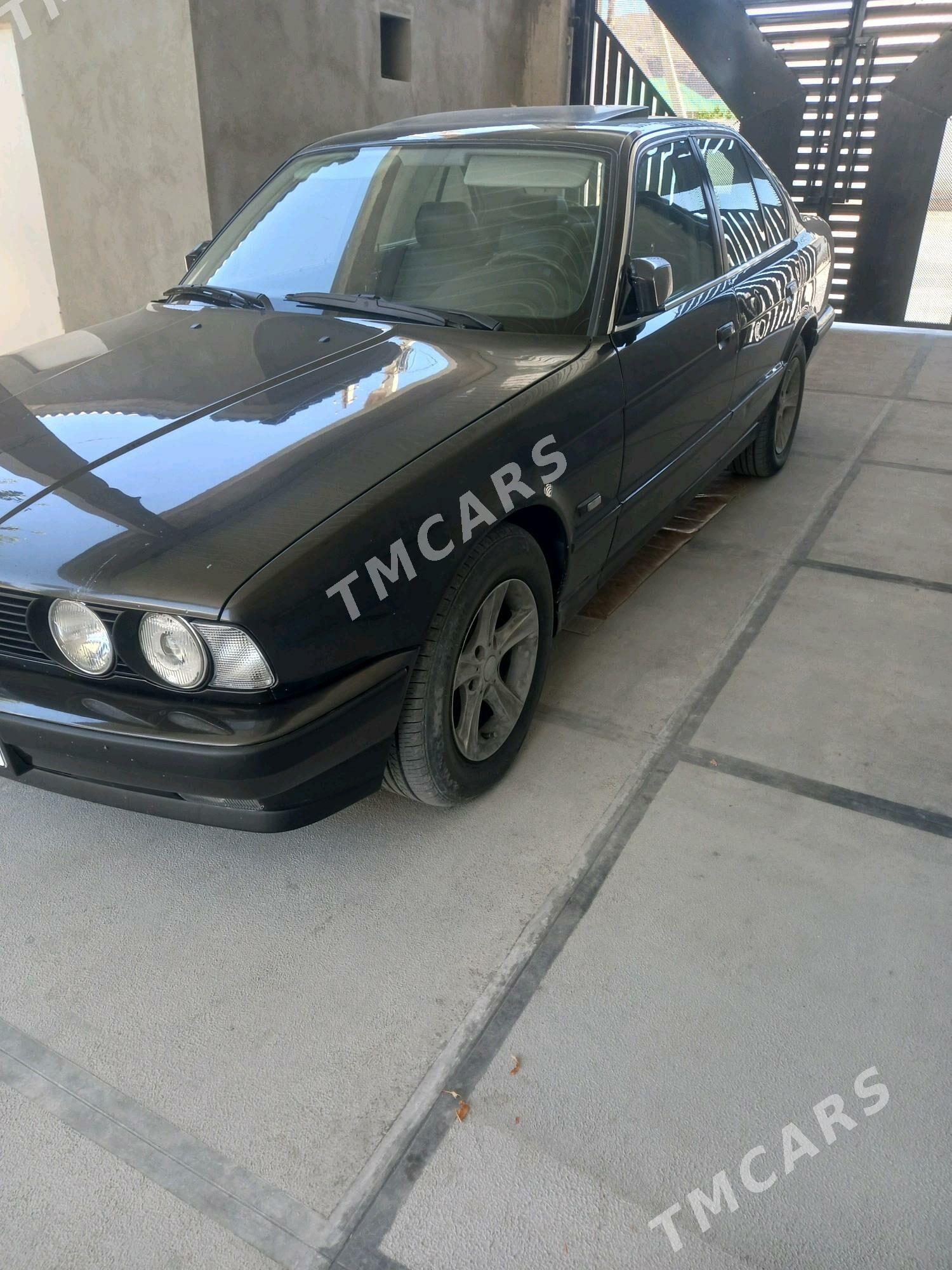 BMW 525 1992 - 70 000 TMT - Balkanabat - img 4