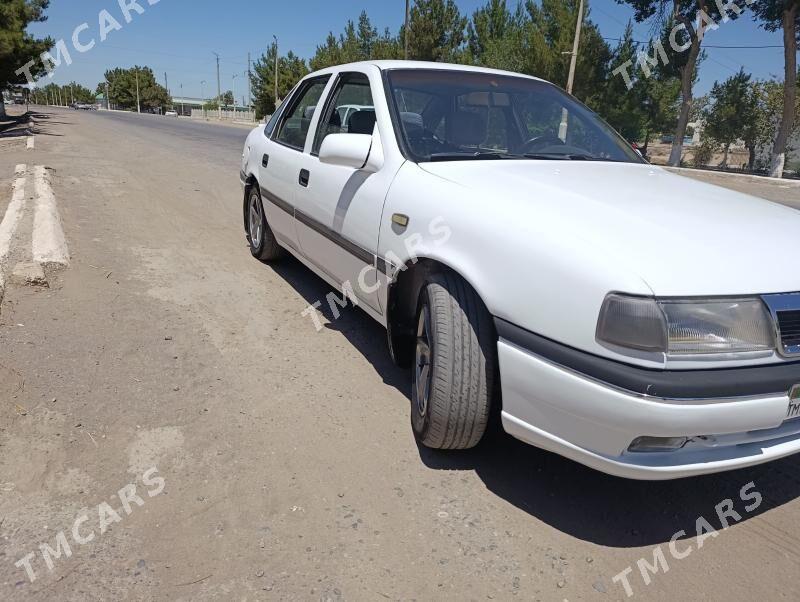 Opel Vectra 1992 - 40 000 TMT - Саят - img 6