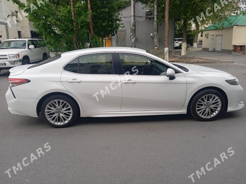 Toyota Camry 2018 - 269 000 TMT - Aşgabat - img 3