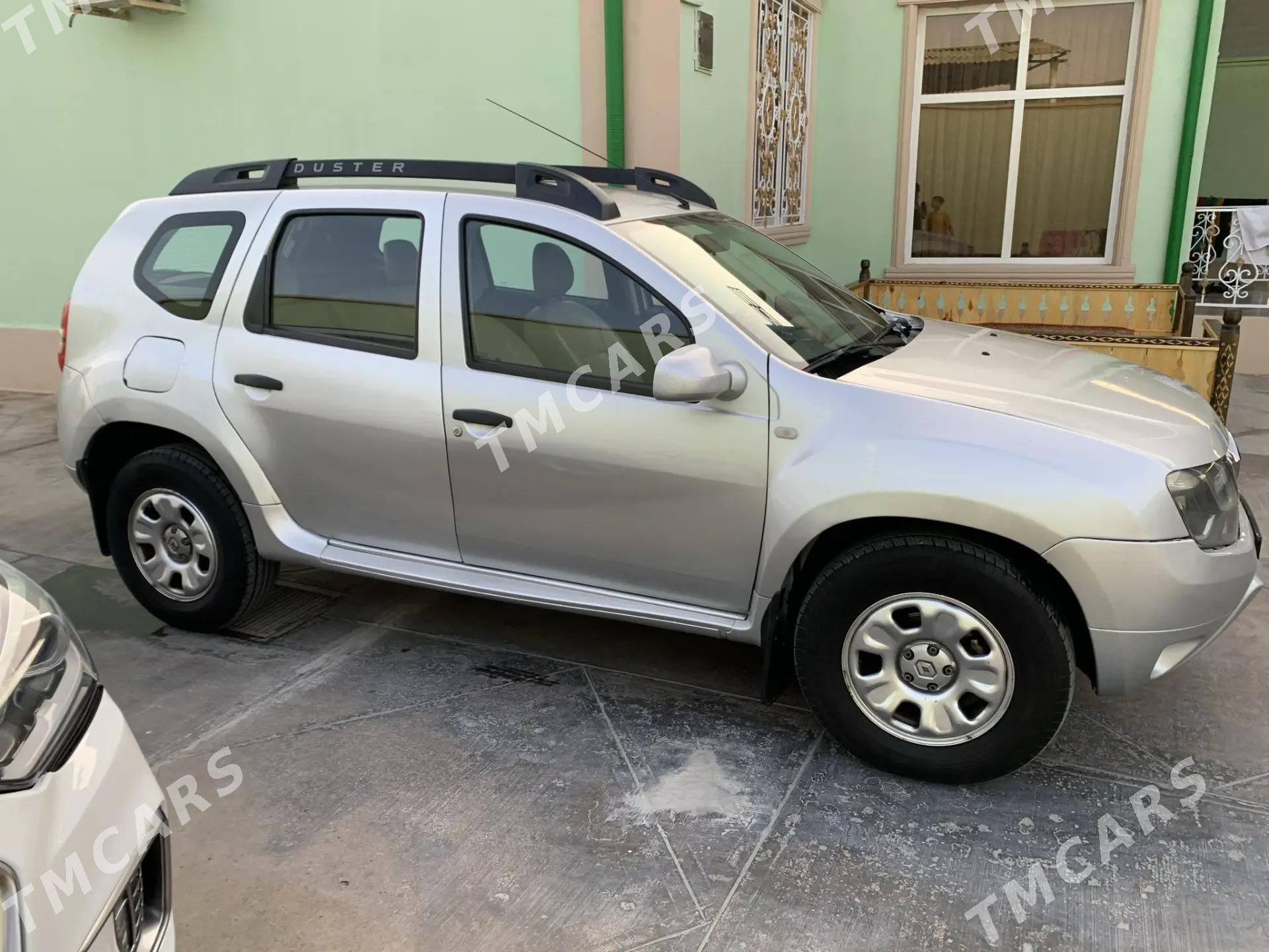 Renault Duster 2015 - 120 000 TMT - Aşgabat - img 2