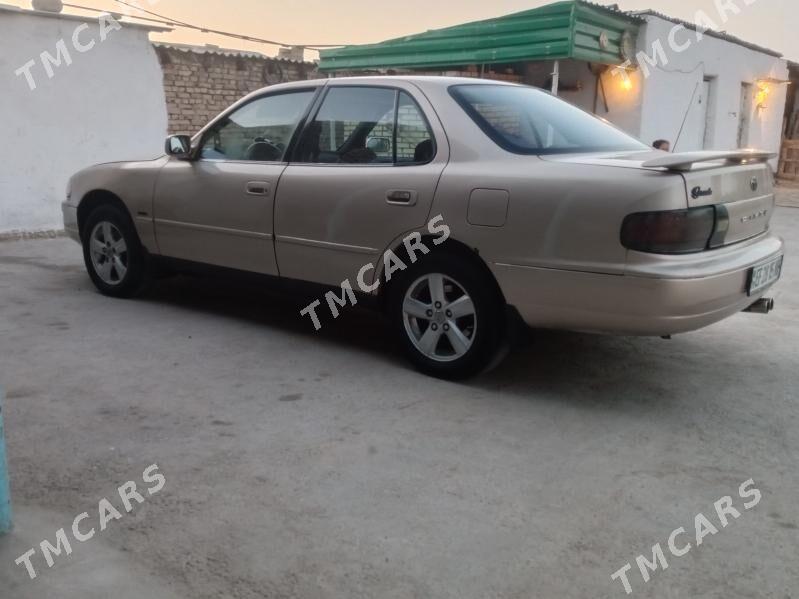 Toyota Camry 1992 - 95 000 TMT - Mary - img 5