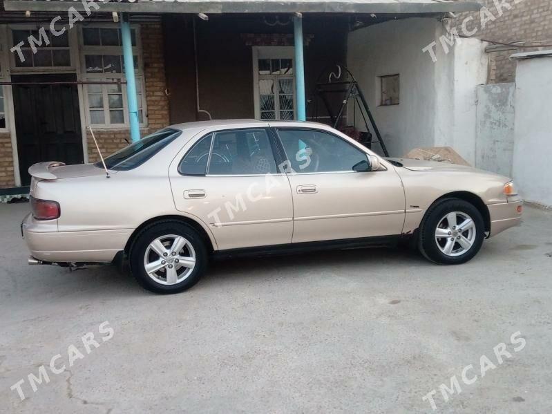 Toyota Camry 1992 - 95 000 TMT - Mary - img 6