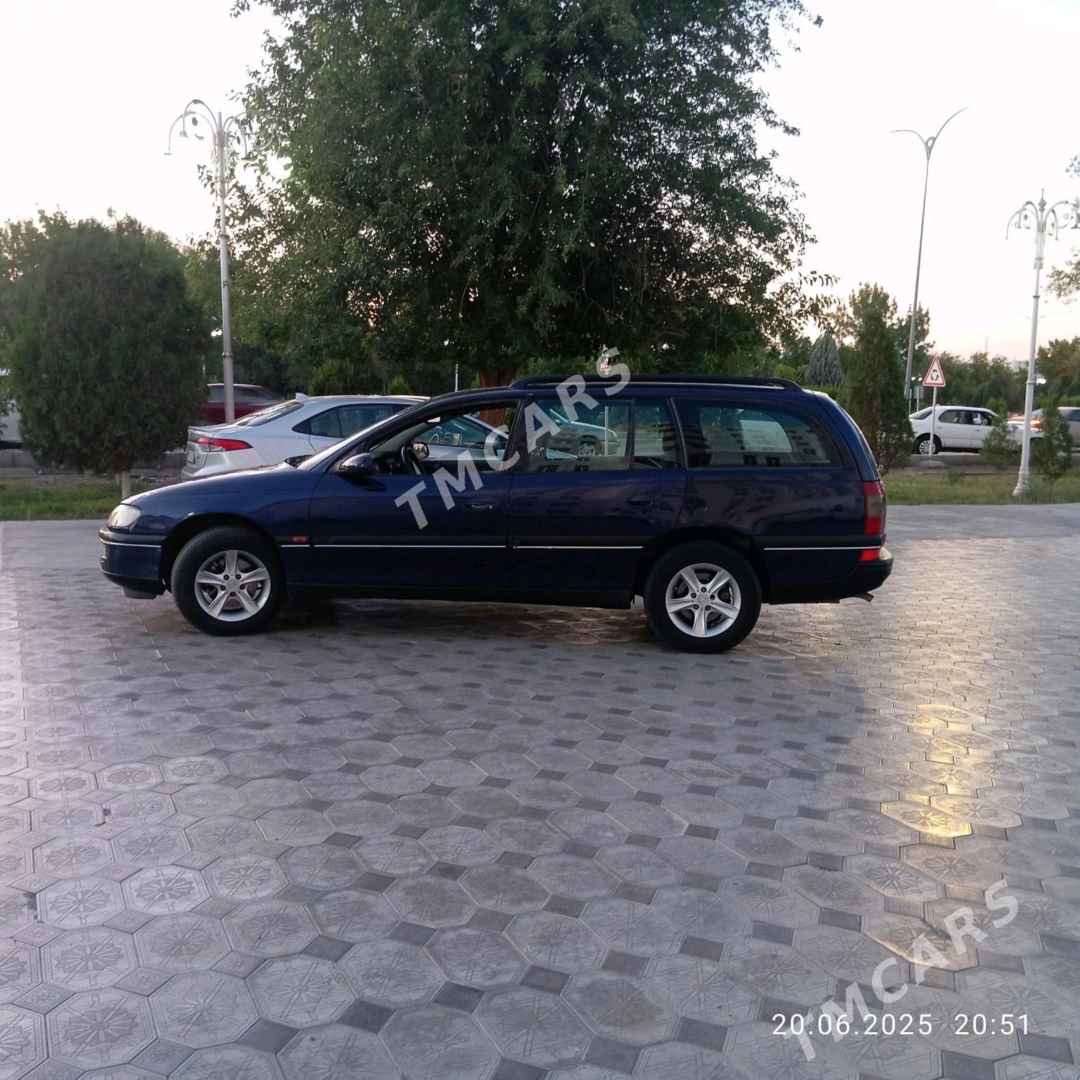 Opel Omega 1997 - 38 000 TMT - Шабатский этрап - img 4