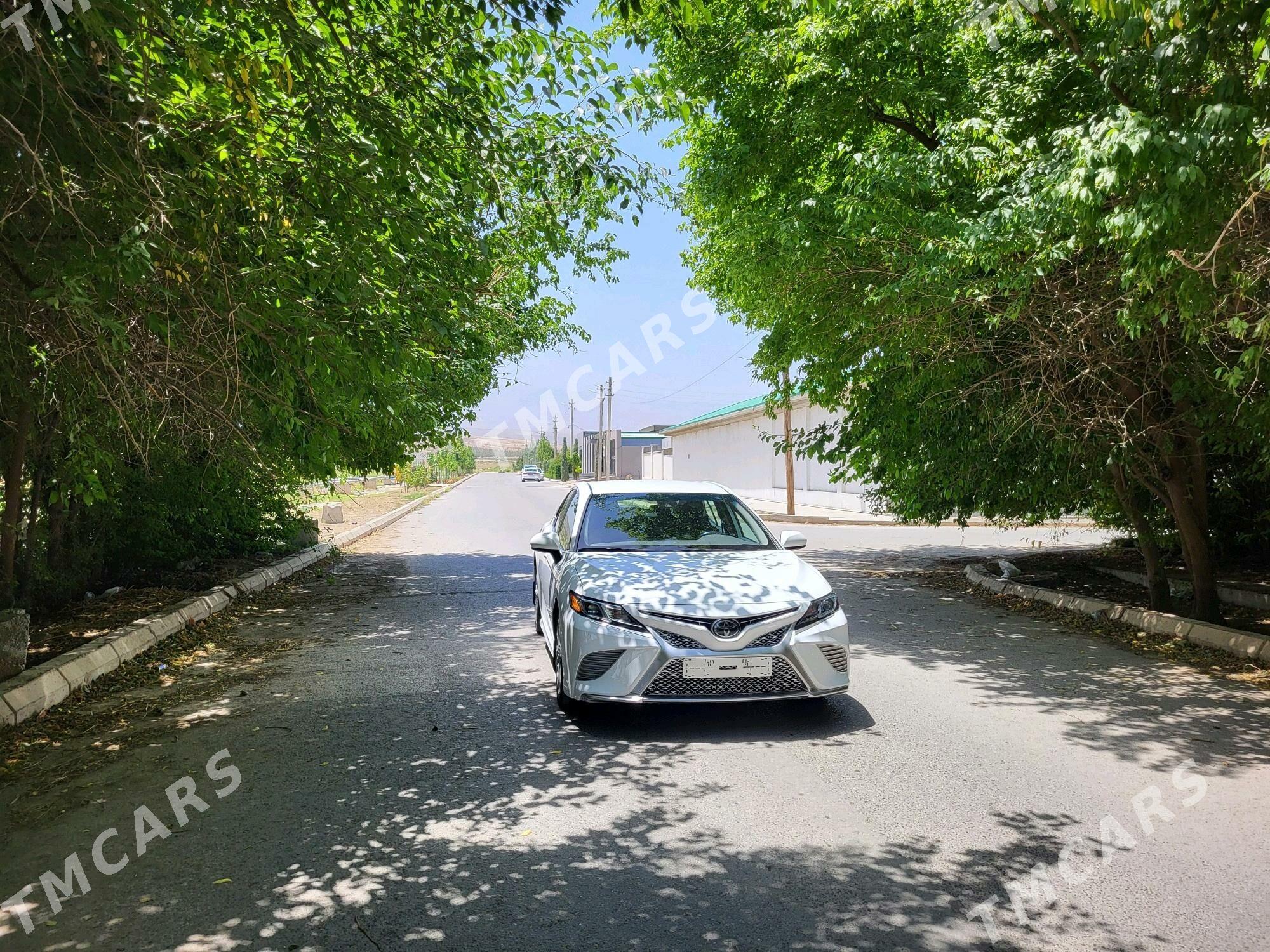Toyota Camry 2020 - 319 500 TMT - Ашхабад - img 10