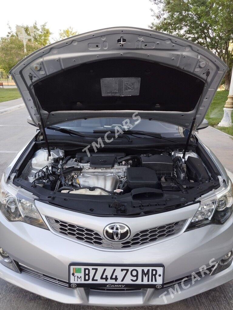 Toyota Camry 2013 - 230 000 TMT - Мары - img 3