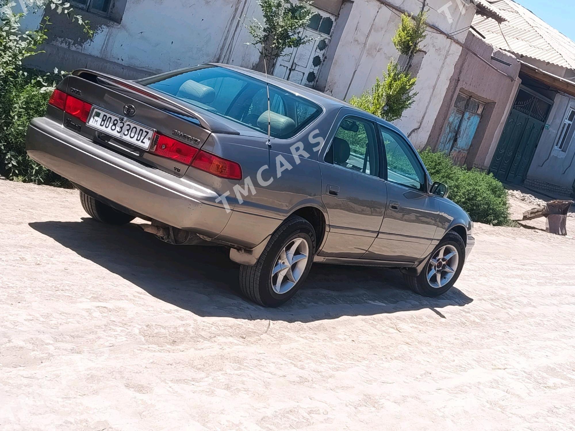 Toyota Camry 2000 - 135 000 TMT - Шабатский этрап - img 7