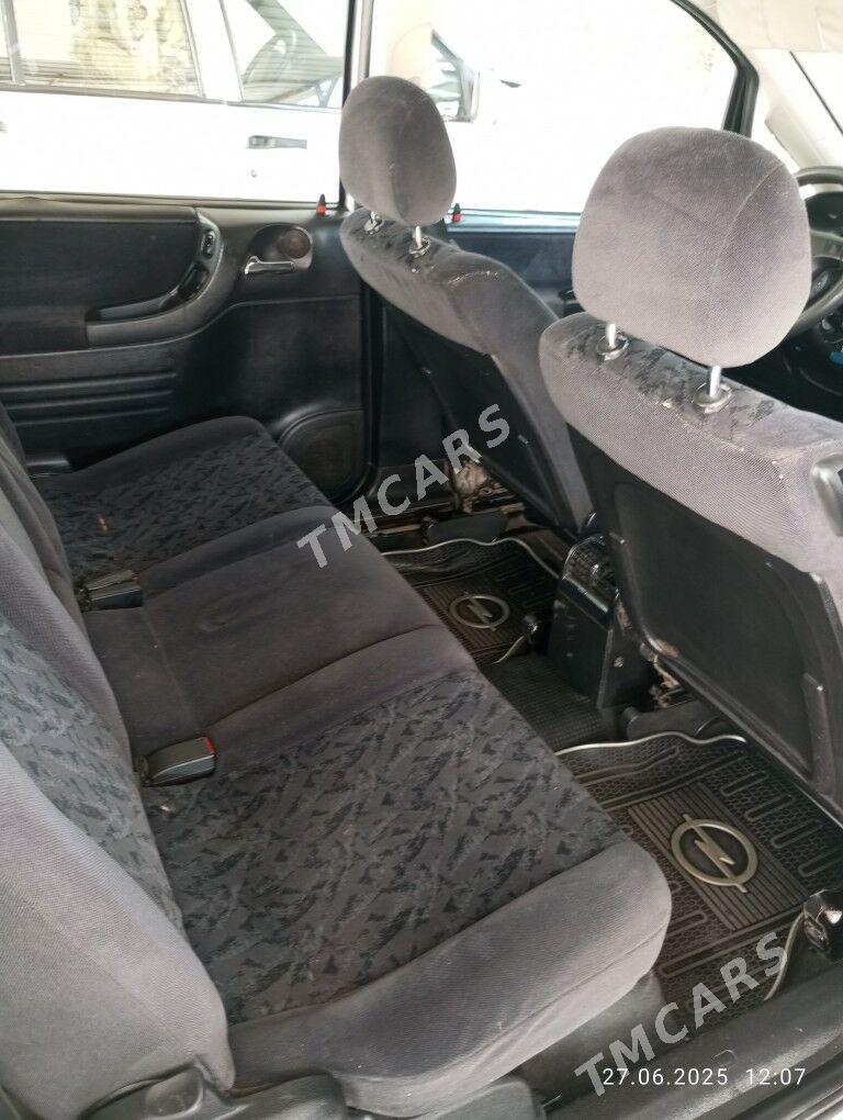 Opel Zafira 2001 - 92 000 TMT - Дашогуз - img 2