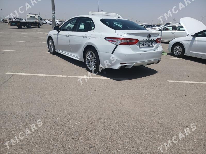 Toyota Camry 2019 - 296 000 TMT - Aşgabat - img 3