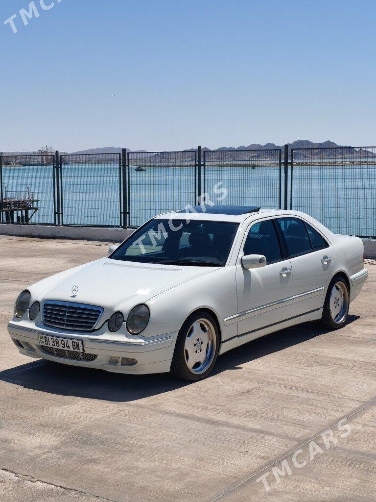 Mercedes-Benz E-Class 2001 - 135 000 TMT - Туркменбаши - img 6