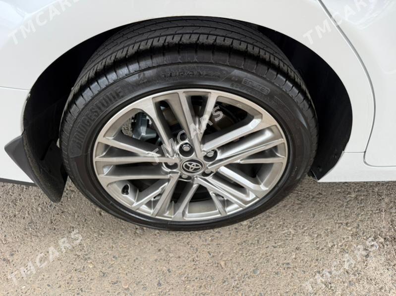 Toyota Camry 2024 - 687 000 TMT - Ашхабад - img 7