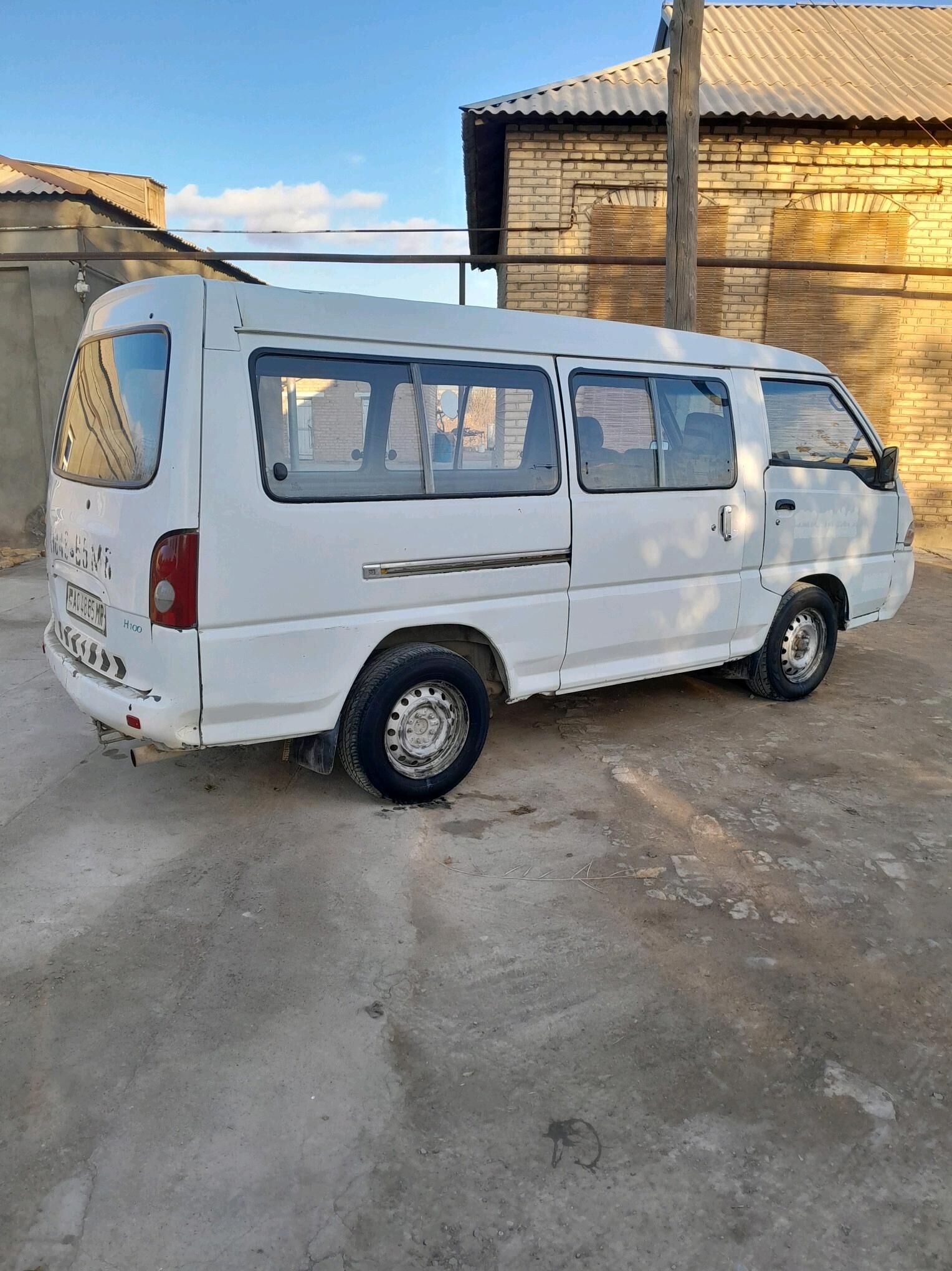 Hyundai H100 1998 - 45 000 TMT - Байрамали - img 2