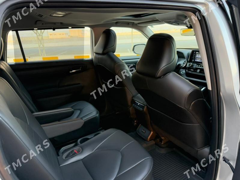 Toyota Highlander 2021 - 541 000 TMT - Ашхабад - img 7