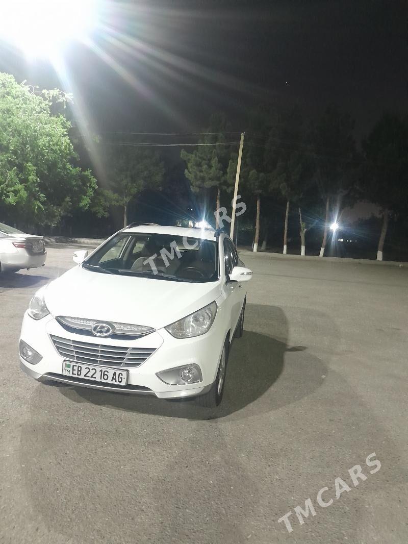 Hyundai Tucson 2011 - 170 000 TMT - Ашхабад - img 4