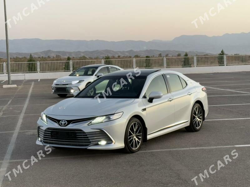 Toyota Camry 2022 - 651 000 TMT - Ашхабад - img 4