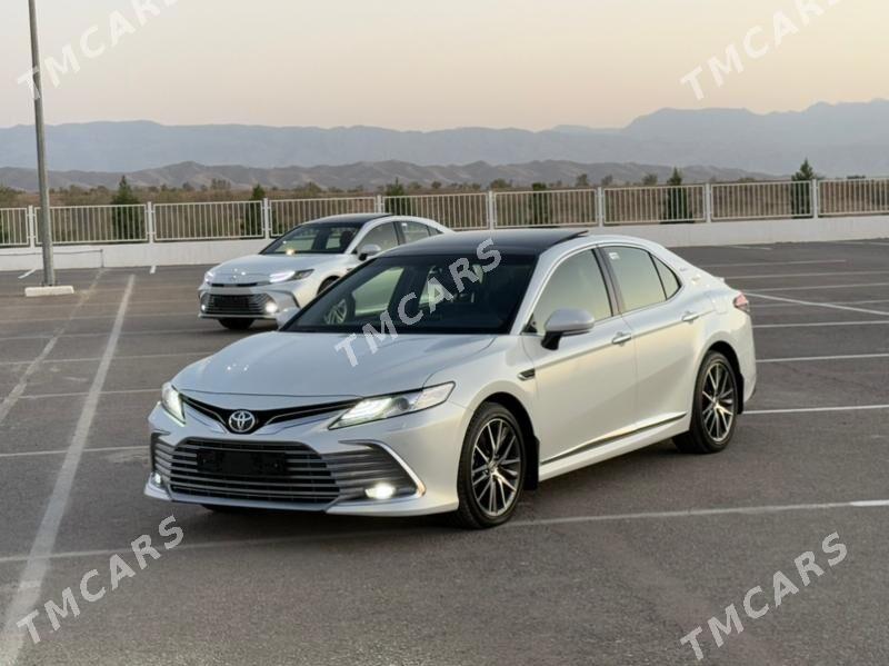Toyota Camry 2022 - 651 000 TMT - Ашхабад - img 3