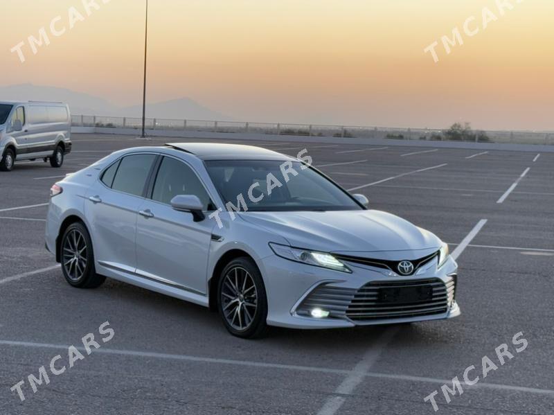 Toyota Camry 2022 - 651 000 TMT - Ашхабад - img 8