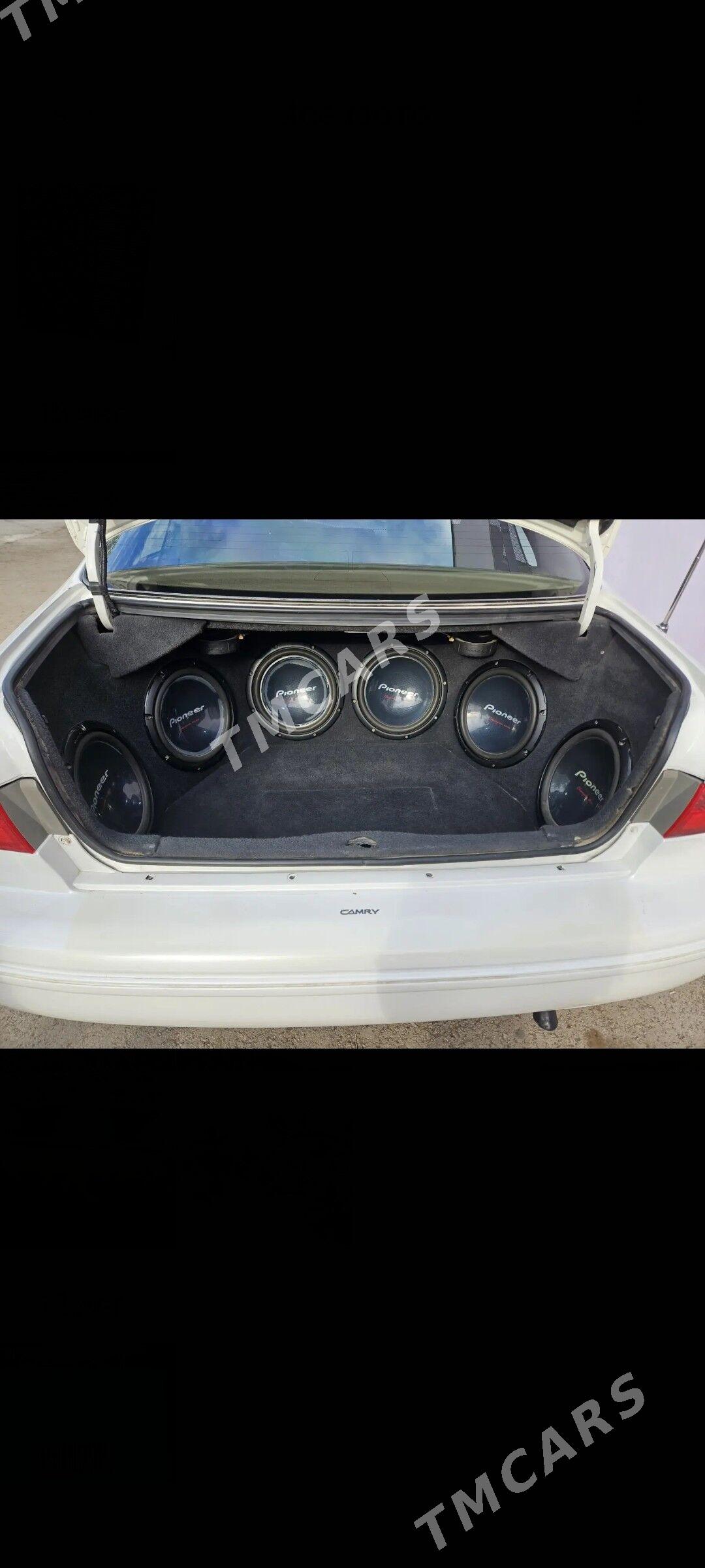 Toyota Camry 2001 - 180 000 TMT - Дашогуз - img 5