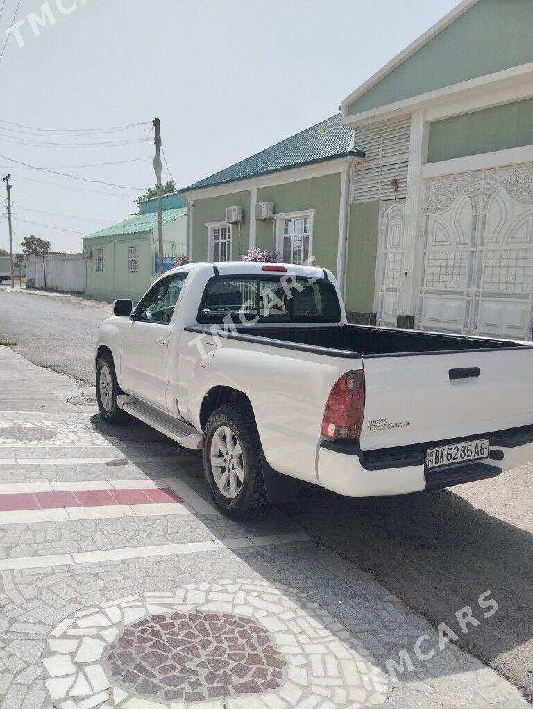 Toyota Tacoma 2013 - 220 000 TMT - Garadamak Şor - img 5