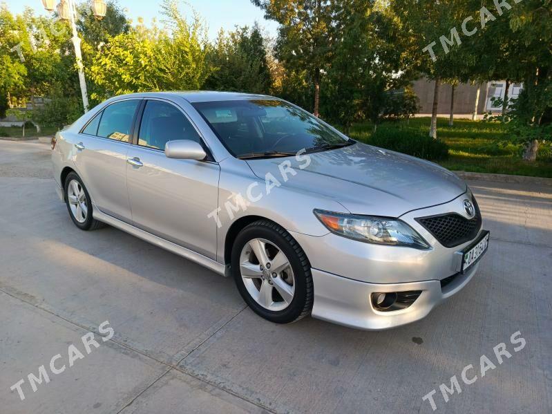 Toyota Camry 2010 - 230 000 TMT - Дашогуз - img 10