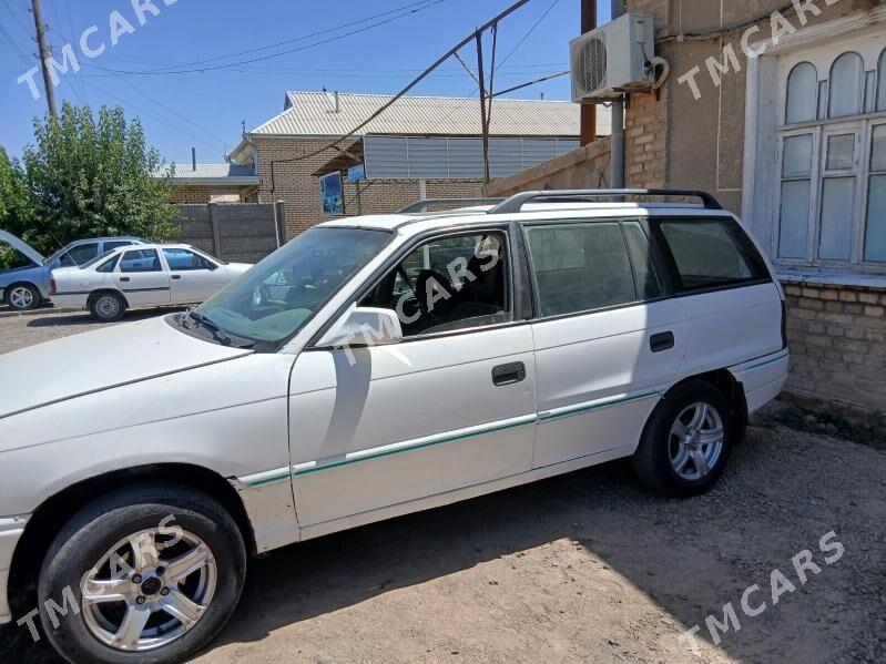 Opel Astra 1992 - 22 000 TMT - Wekilbazar - img 3