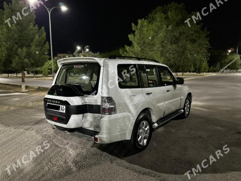 Mitsubishi Pajero 2015 - 300 000 TMT - Ашхабад - img 3