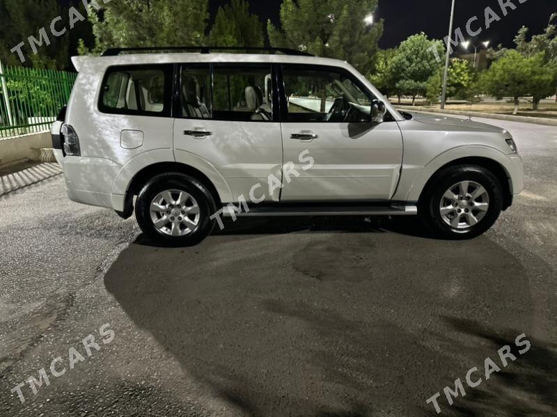Mitsubishi Pajero 2015 - 300 000 TMT - Ашхабад - img 4