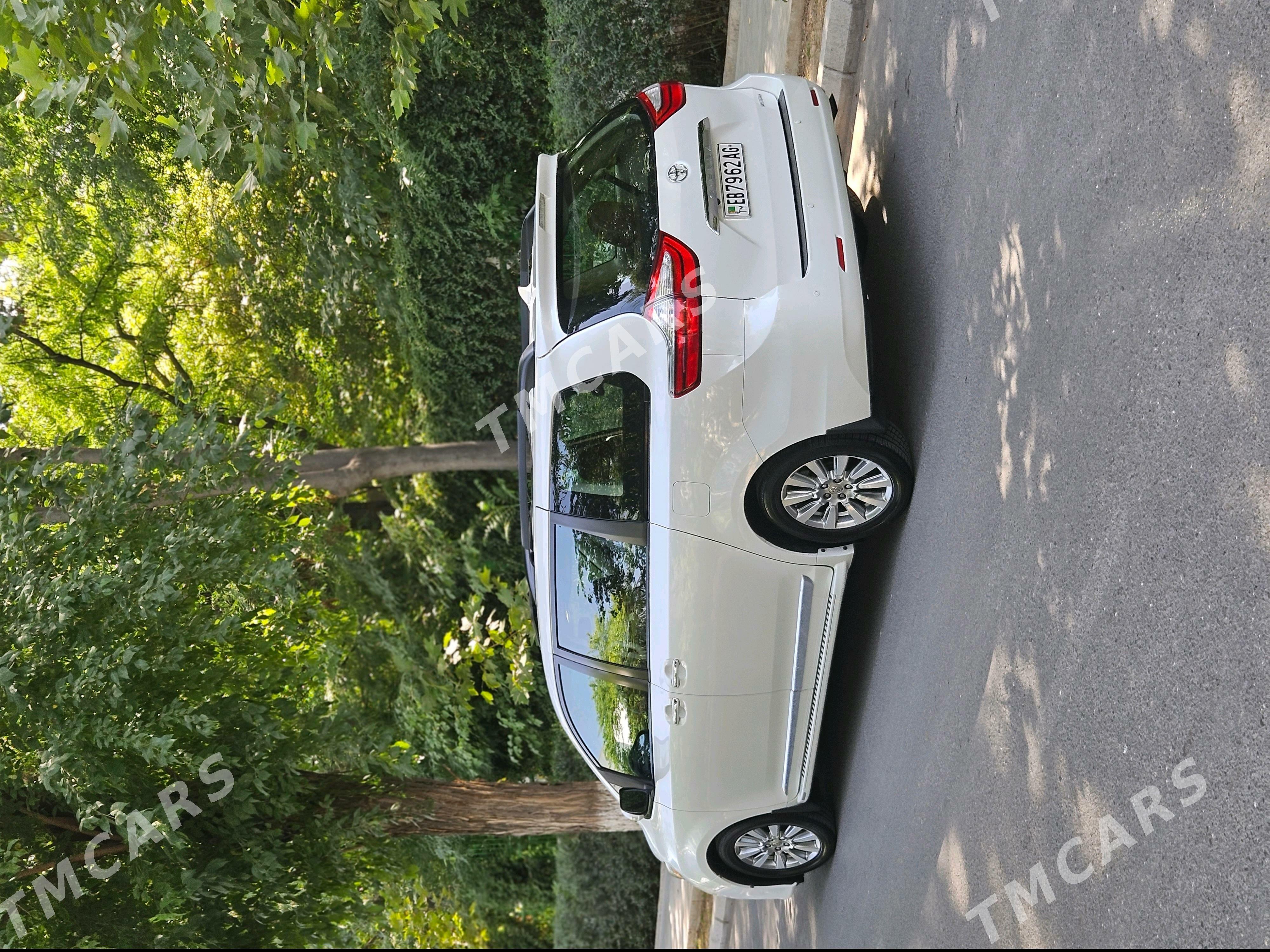 Toyota Sienna 2017 - 495 000 TMT - Aşgabat - img 10