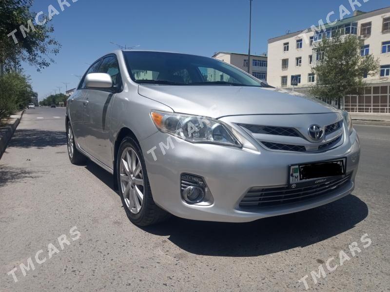 Toyota Corolla 2011 - 147 000 TMT - Туркменабат - img 5