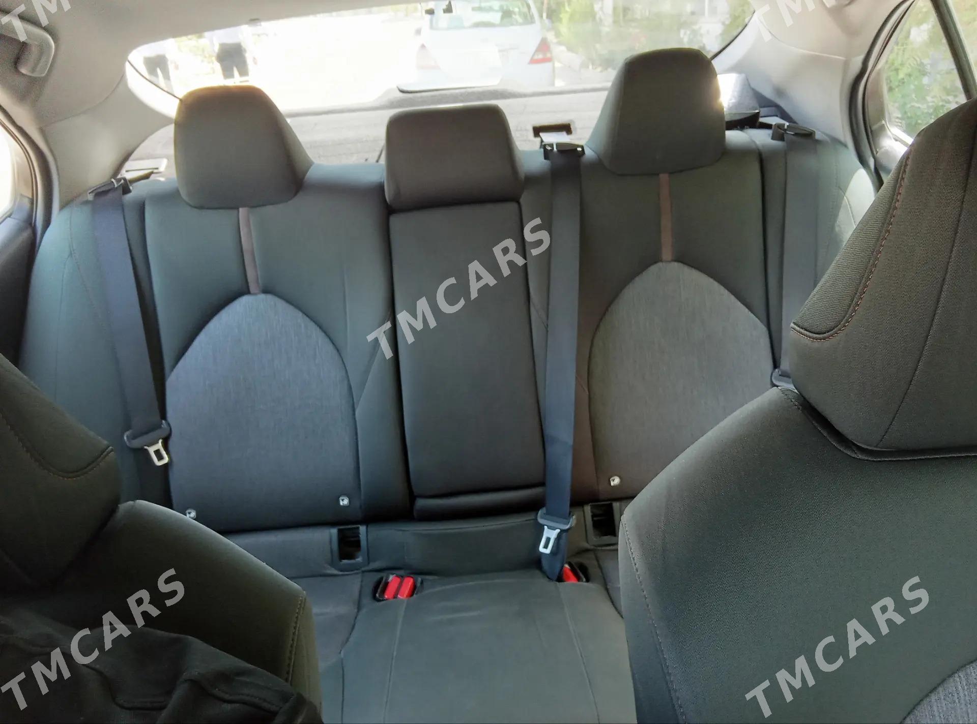 Toyota Camry 2019 - 230 000 TMT - Aşgabat - img 9