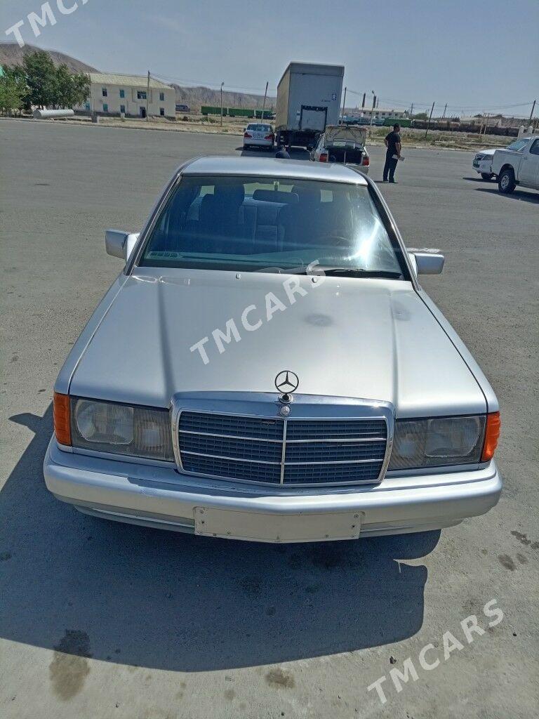 Mercedes-Benz 190E 1990 - 23 000 TMT - Balkanabat - img 4