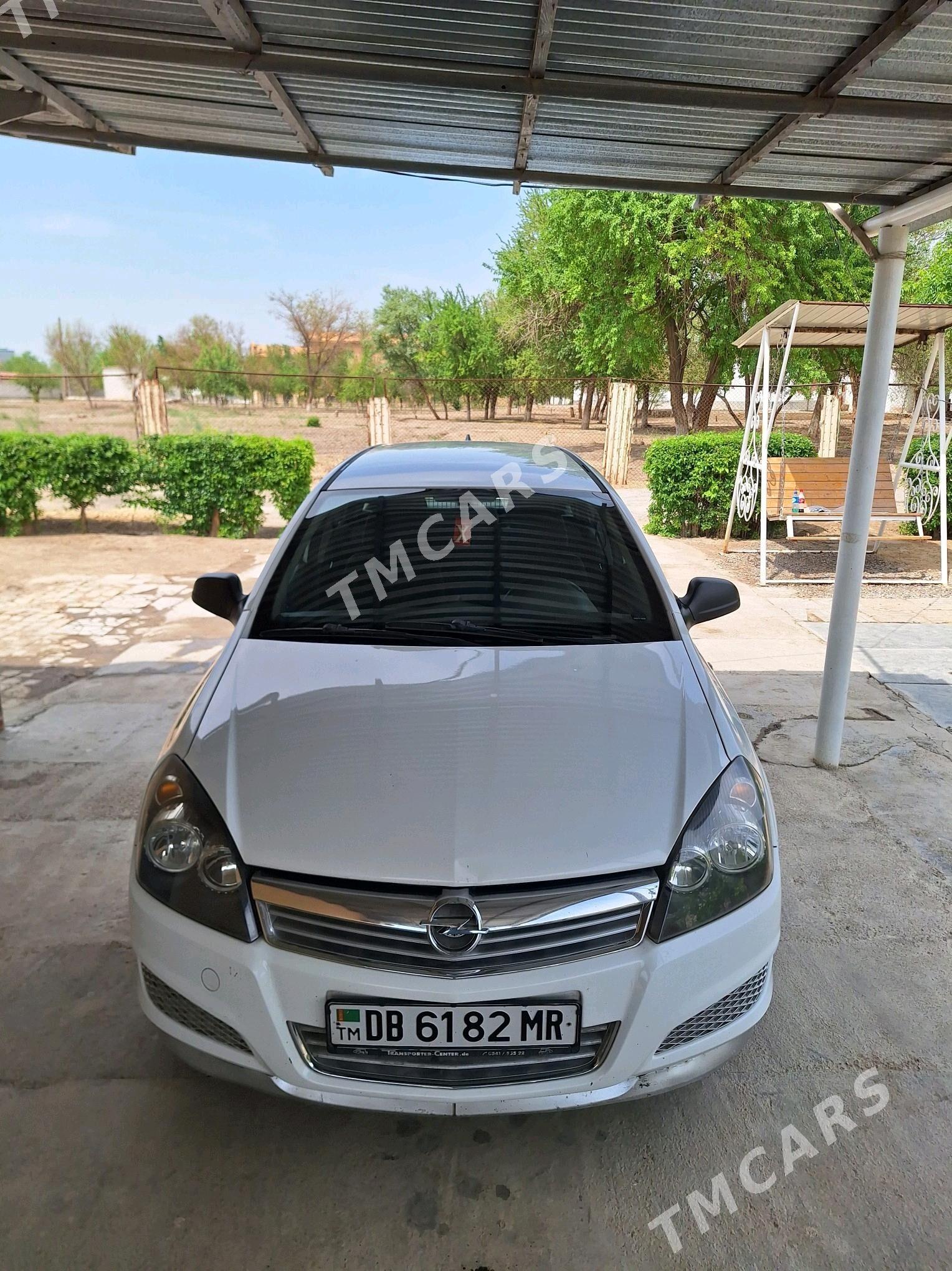 Opel Astra 2010 - 80 000 TMT - Mary - img 3
