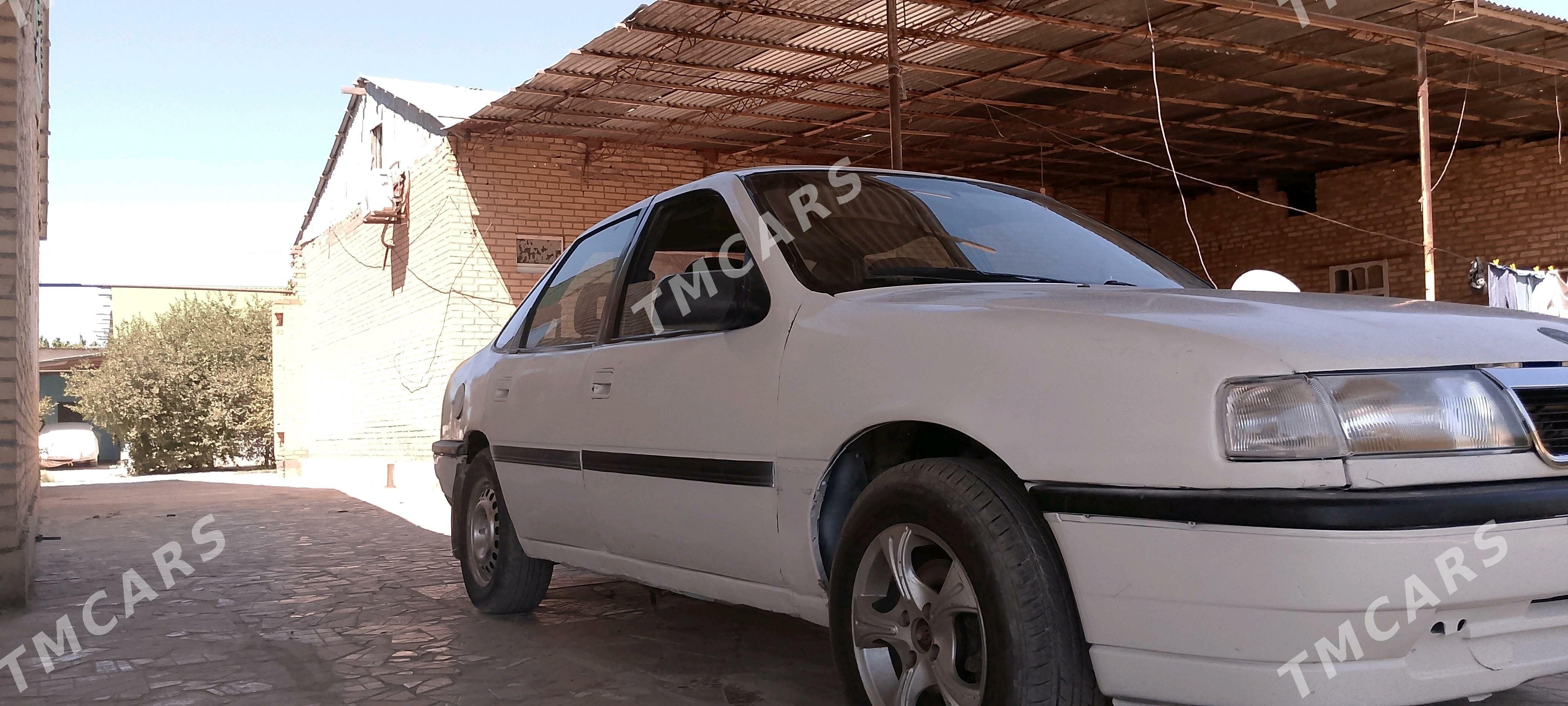 Opel Vectra 1990 - 18 000 TMT - Сакар - img 2