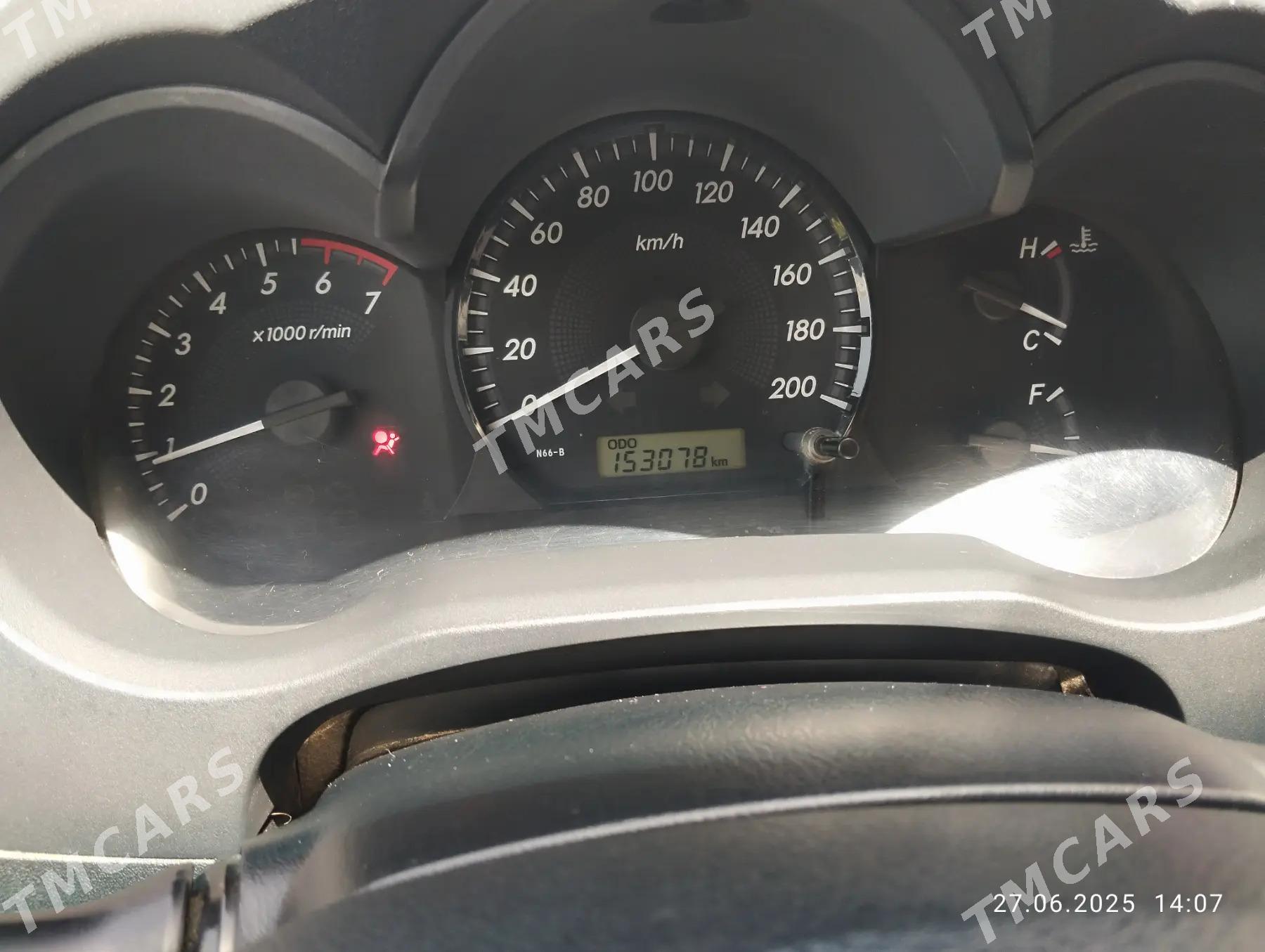Toyota Hilux 2014 - 350 000 TMT - Bäherden - img 3