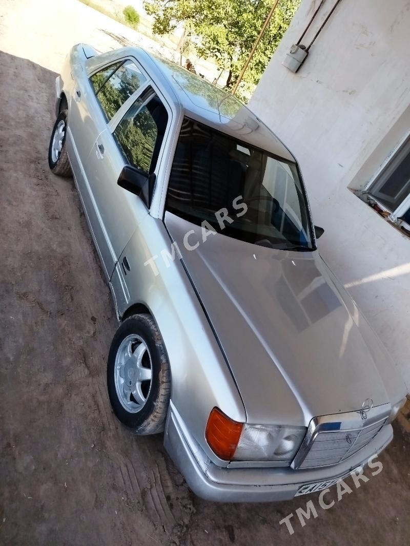 Mercedes-Benz 230E 1991 - 30 000 TMT - Akdepe - img 4