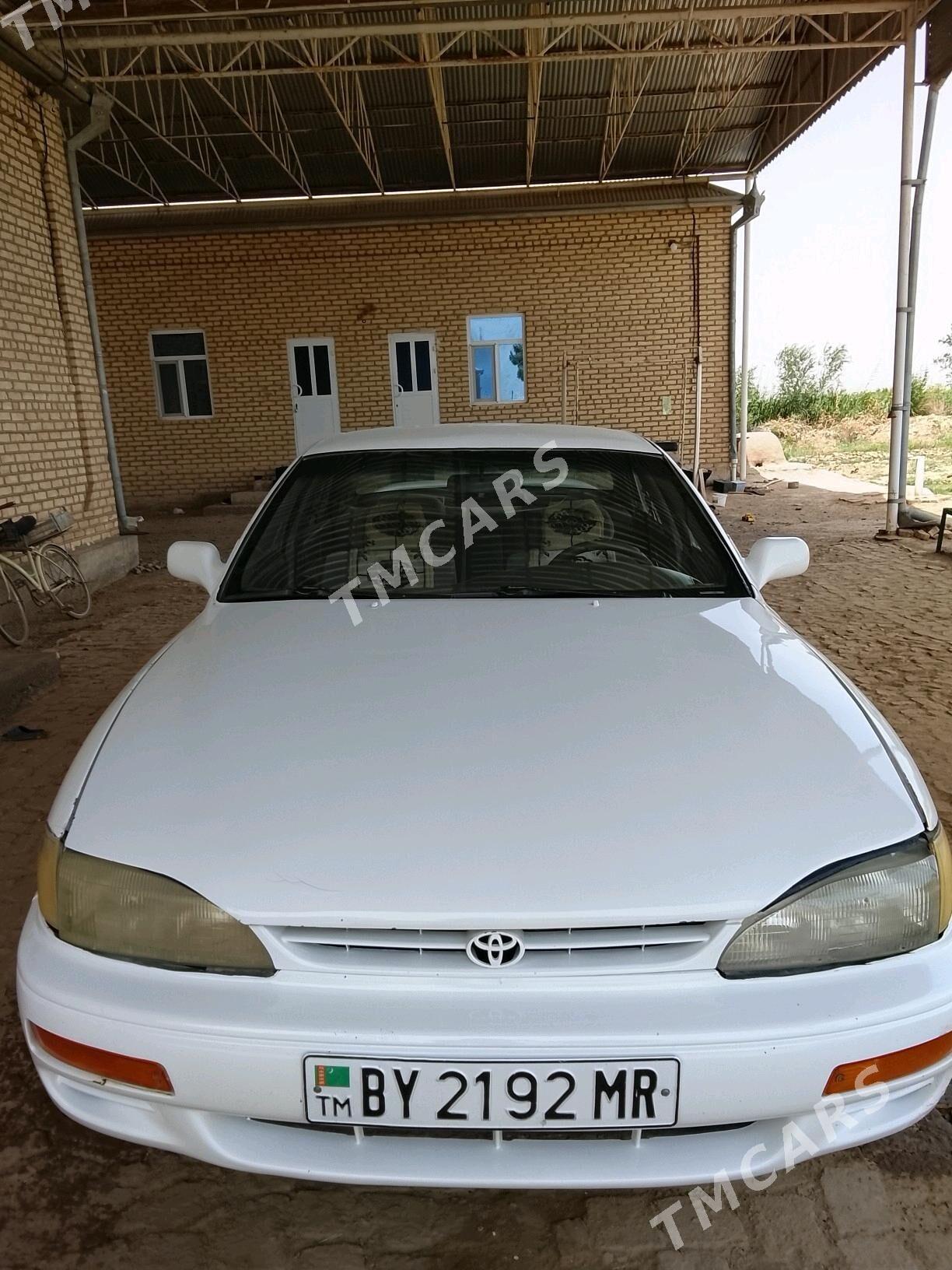 Toyota Camry 1995 - 68 000 TMT - Wekilbazar - img 3