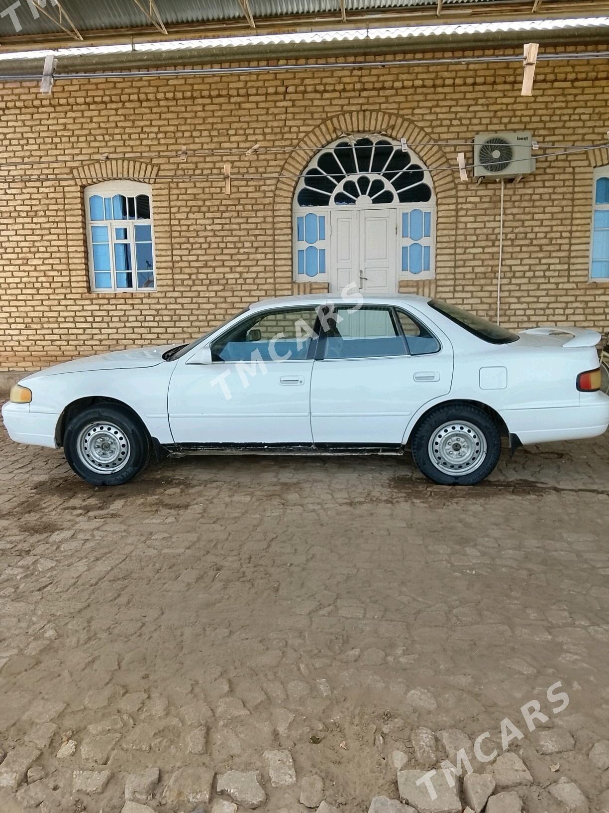 Toyota Camry 1995 - 68 000 TMT - Wekilbazar - img 4