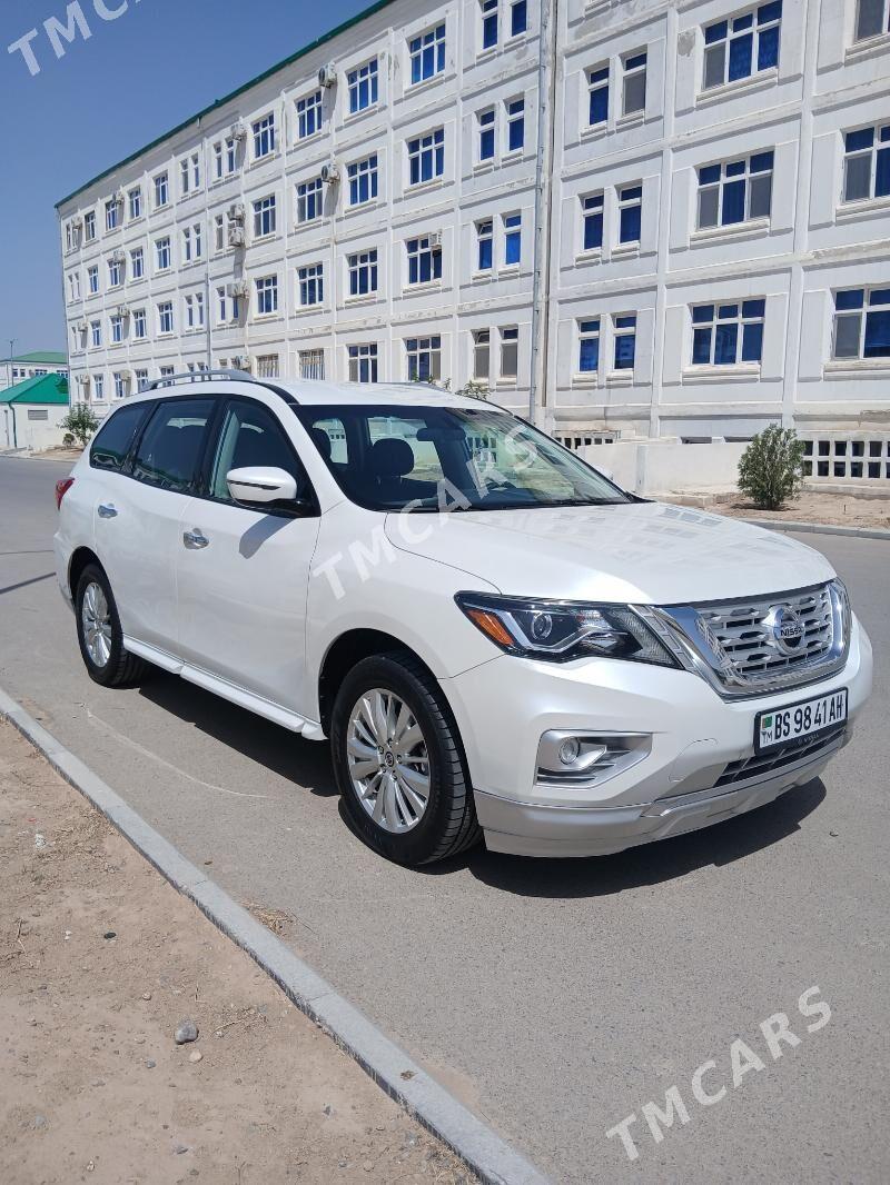Nissan Pathfinder 2018 - 250 000 TMT - Бузмеин - img 2