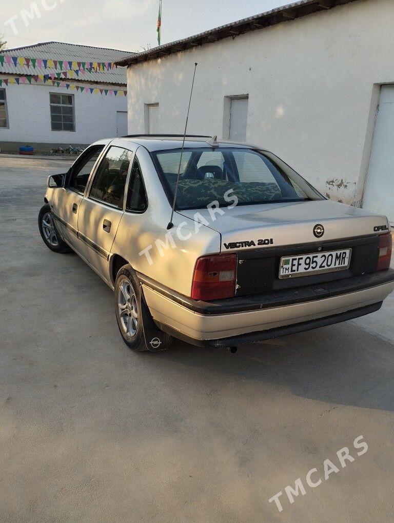 Opel Vectra 1991 - 25 000 TMT - Ёлётен - img 6
