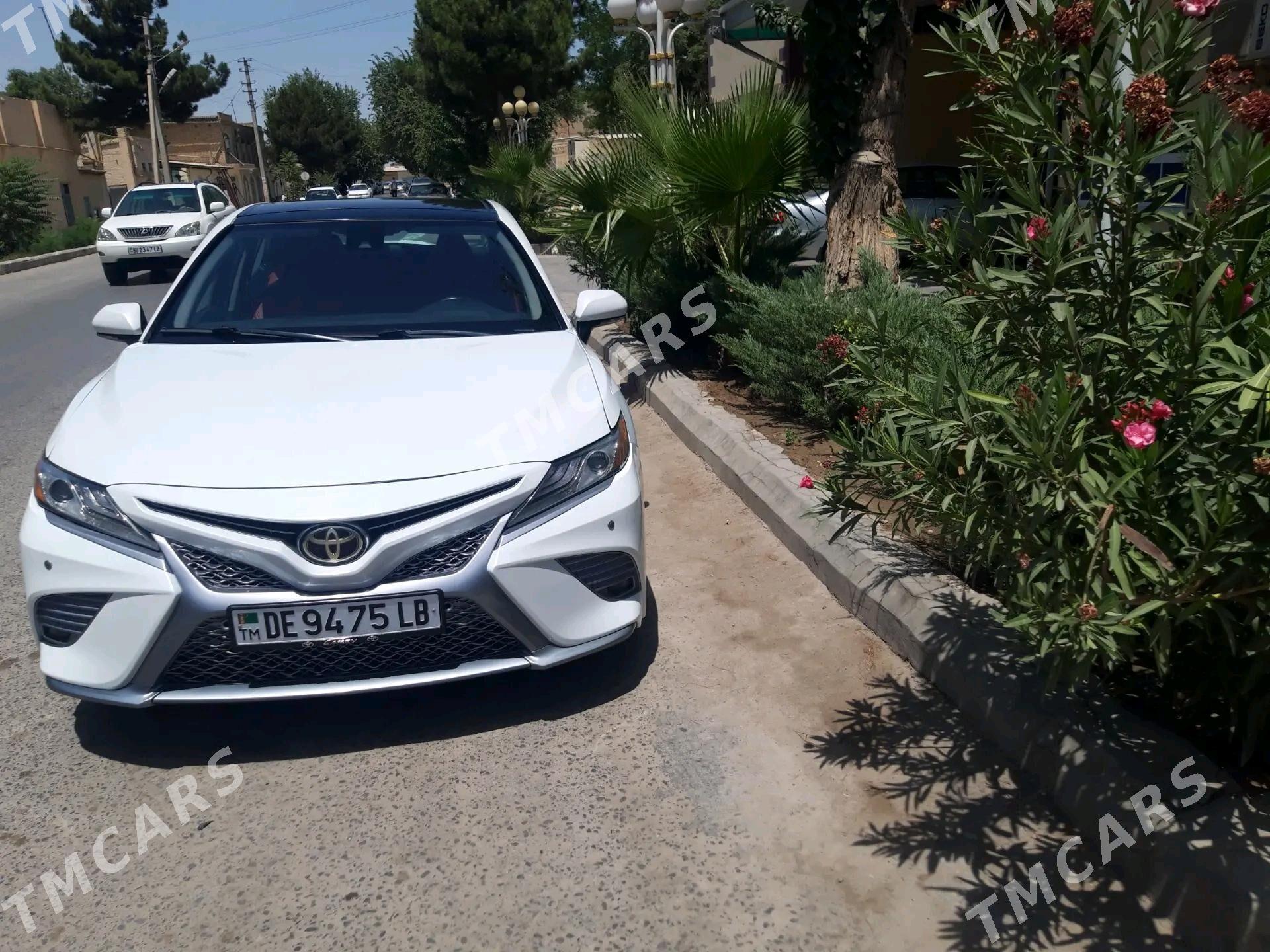 Toyota Camry 2019 - 285 000 TMT - Kerki - img 2