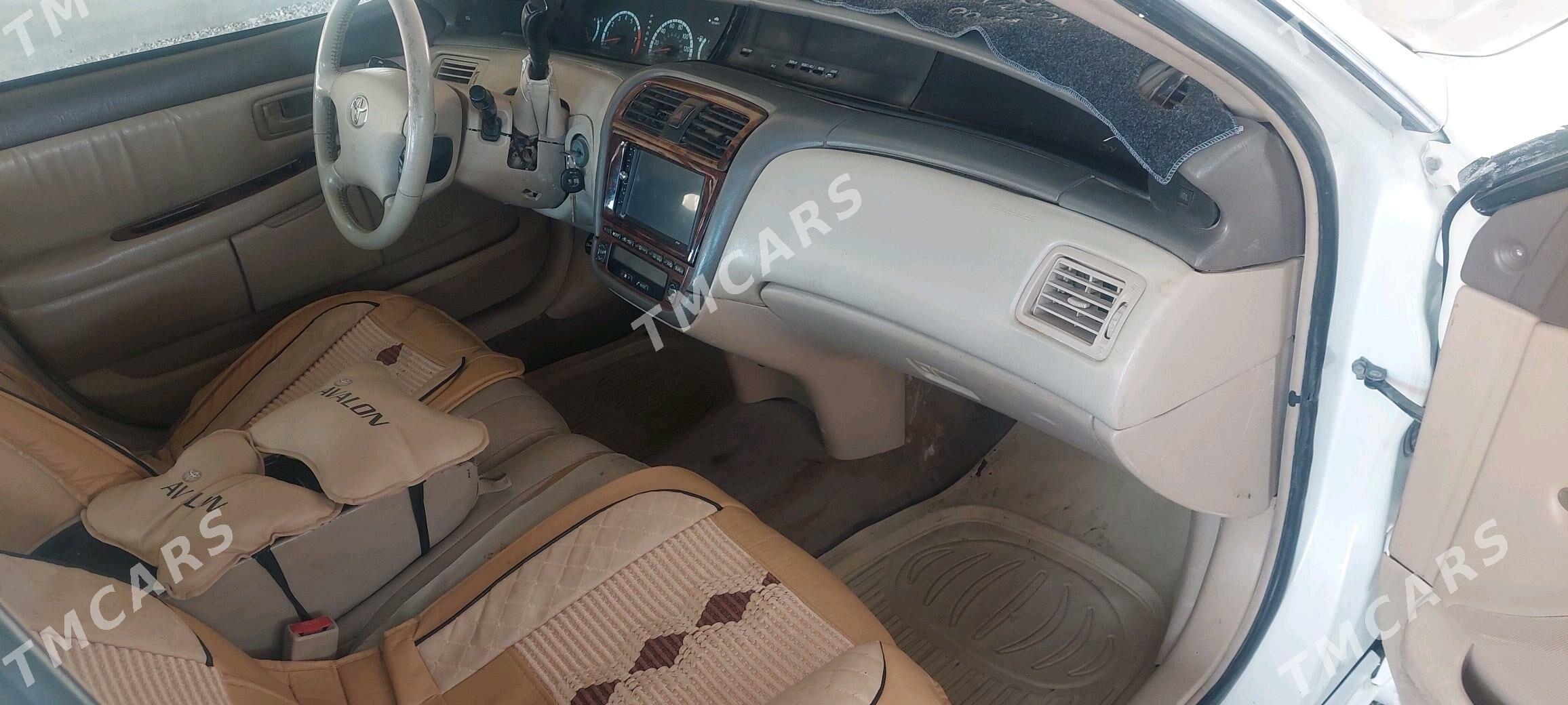 Toyota Avalon 2002 - 120 000 TMT - Мары - img 1