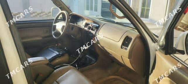 Toyota 4Runner 1997 - 155 000 TMT - ул. Советская (Гарашсызлык шаёлы) - img 3