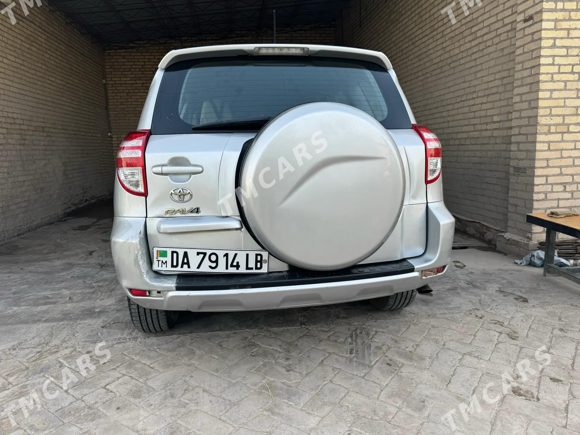 Toyota RAV4 2012 - 175 000 TMT - Халач - img 3