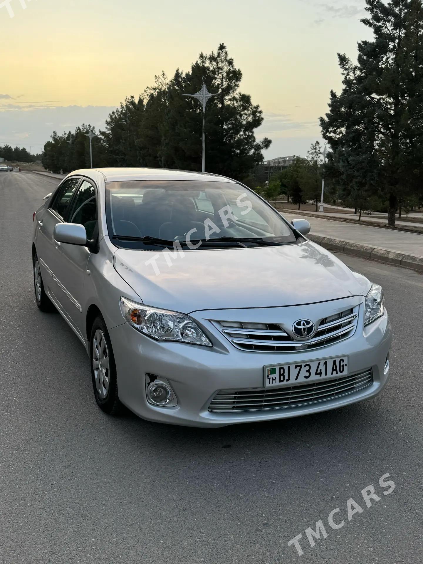 Toyota Corolla 2013 - 157 000 TMT - Aşgabat - img 4